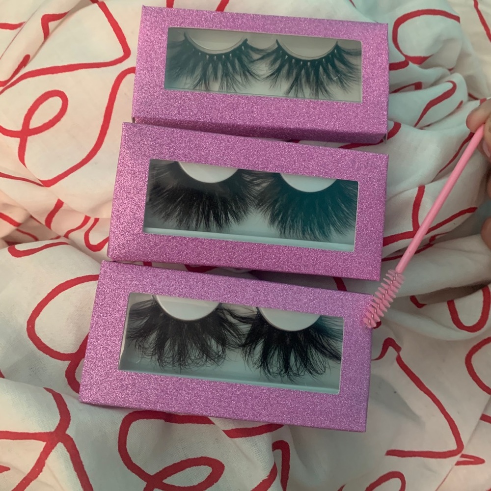 Three pairs of mink 3D lashes 25mm